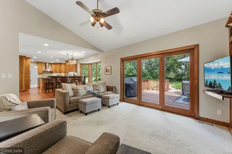 6459 Craig Drive Eden Prairie MN 55346