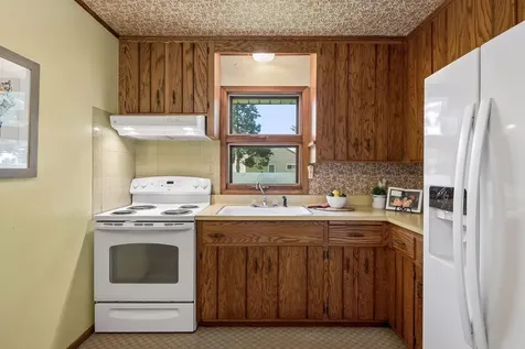 10105 1st Avenue S Bloomington MN 55420