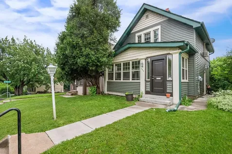 503 N 27th Avenue W Duluth MN 55806