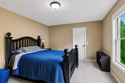 16527 75th Avenue N Maple Grove MN 55311