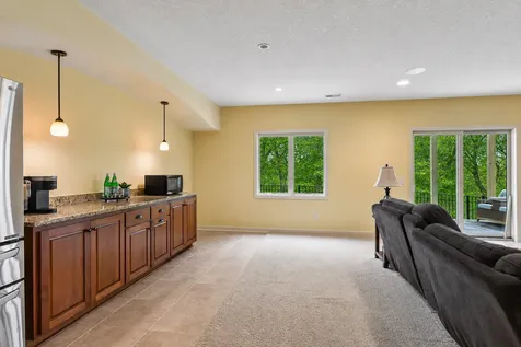 16527 75th Avenue N Maple Grove MN 55311