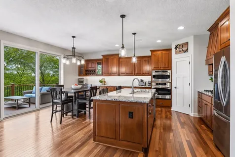 16527 75th Avenue N Maple Grove MN 55311