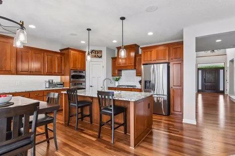 16527 75th Avenue N Maple Grove MN 55311