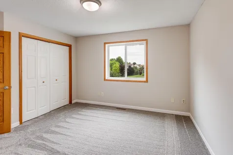 25736 18th Street W Zimmerman MN 55398