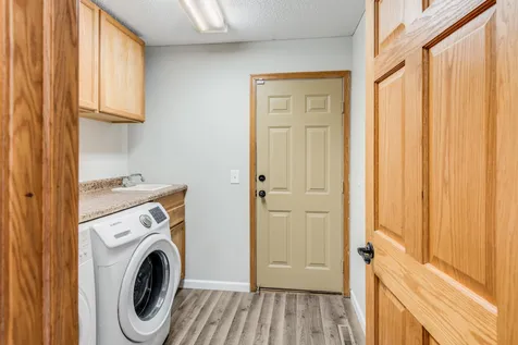 25736 18th Street W Zimmerman MN 55398