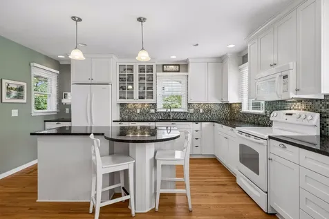 5748 James Avenue S Minneapolis MN 55419