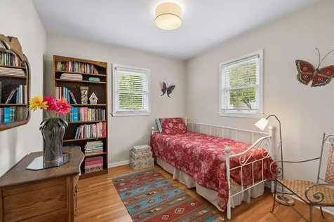 5748 James Avenue S Minneapolis MN 55419