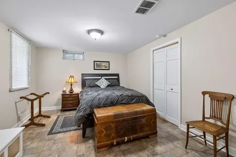 5748 James Avenue S Minneapolis MN 55419