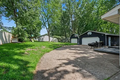 10021 Redwood Street NW Coon Rapids MN 55433