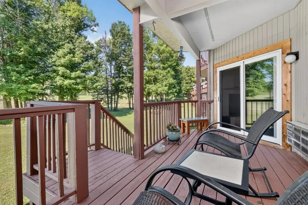 536 Quadna Mountain Road Hill City MN 55748