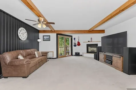 536 Quadna Mountain Road Hill City MN 55748