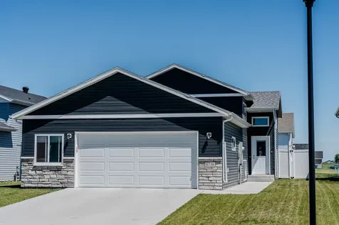 6738 Joseph Street Horace ND 58047