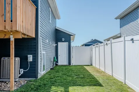 6738 Joseph Street Horace ND 58047