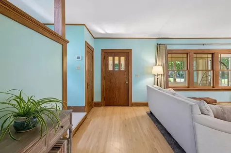 1932 Cleveland Street NE Minneapolis MN 55418