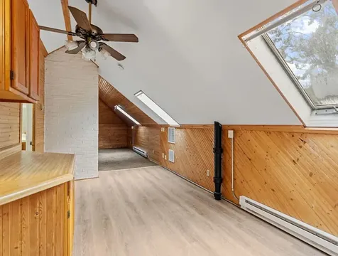 4255 Thomas Avenue N Minneapolis MN 55412