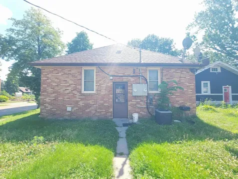 4255 Thomas Avenue N Minneapolis MN 55412