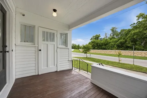612 Elm Street S Moorhead MN 56560