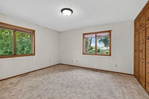17991 Natchez Avenue Prior Lake MN 55372