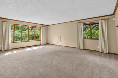 17991 Natchez Avenue Prior Lake MN 55372