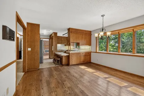17991 Natchez Avenue Prior Lake MN 55372