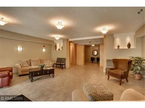 619 8th Street SE Minneapolis MN 55414