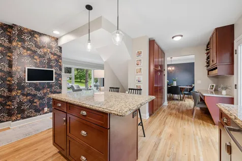 4817 Rutledge Avenue Edina MN 55436