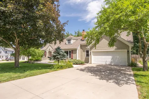 4817 Rutledge Avenue Edina MN 55436