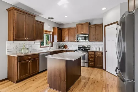19806 Dover Drive Farmington MN 55024