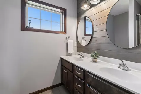 19806 Dover Drive Farmington MN 55024