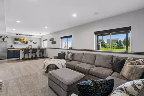 19806 Dover Drive Farmington MN 55024