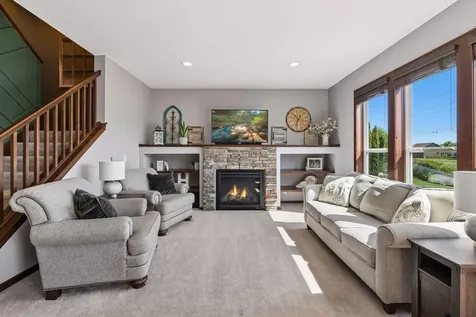 19806 Dover Drive Farmington MN 55024