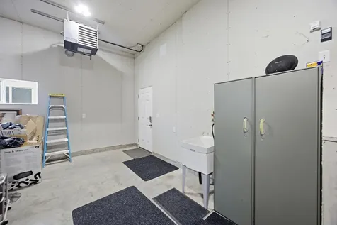 6653 Toronto Drive S Fargo ND 58104