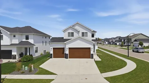 6653 Toronto Drive S Fargo ND 58104