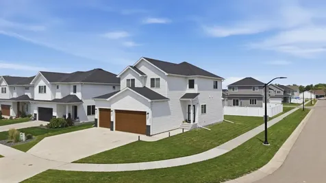 6653 Toronto Drive S Fargo ND 58104
