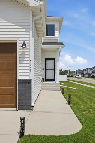 6653 Toronto Drive S Fargo ND 58104