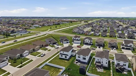 6653 Toronto Drive S Fargo ND 58104