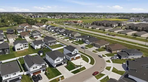 6653 Toronto Drive S Fargo ND 58104