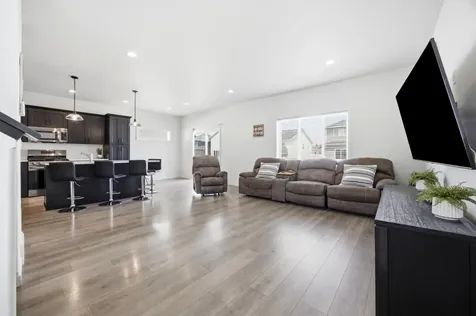6653 Toronto Drive S Fargo ND 58104