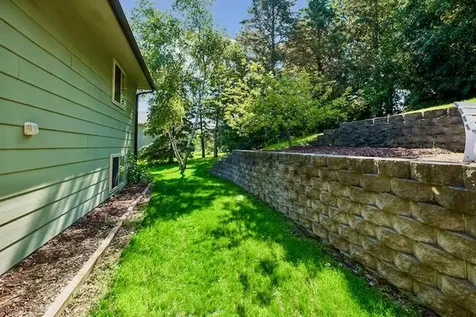 626 Hillside Drive Eagan MN 55121
