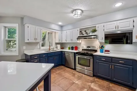 626 Hillside Drive Eagan MN 55121