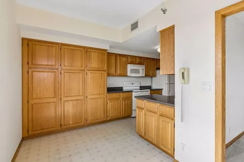 168 6th Street E Saint Paul MN 55101