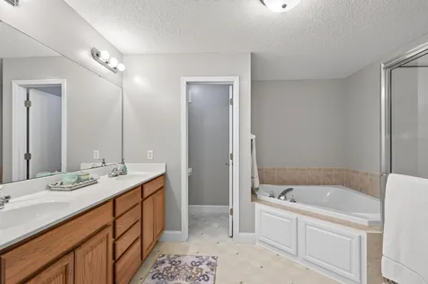 637 Crane Creek Lane Eagan MN 55121