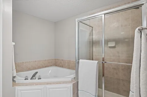 637 Crane Creek Lane Eagan MN 55121