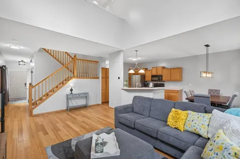 637 Crane Creek Lane Eagan MN 55121