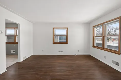 5608 -5610 28th Avenue S Minneapolis MN 55417
