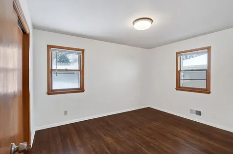 5608 -5610 28th Avenue S Minneapolis MN 55417