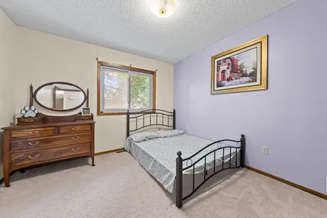 5533 Aldrich Drive N Brooklyn Center MN 55430