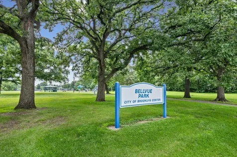 5533 Aldrich Drive N Brooklyn Center MN 55430