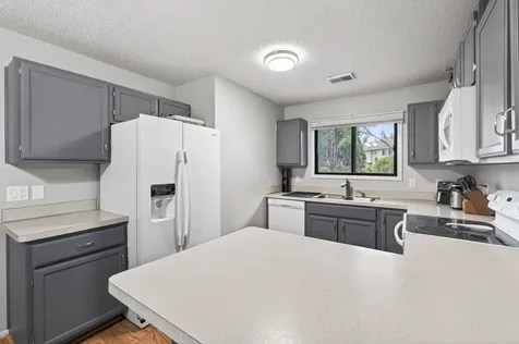 5973 Dellwood Avenue Shoreview MN 55126