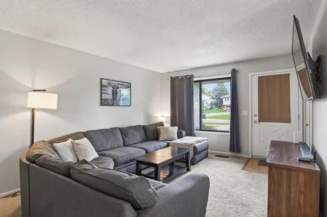 5973 Dellwood Avenue Shoreview MN 55126